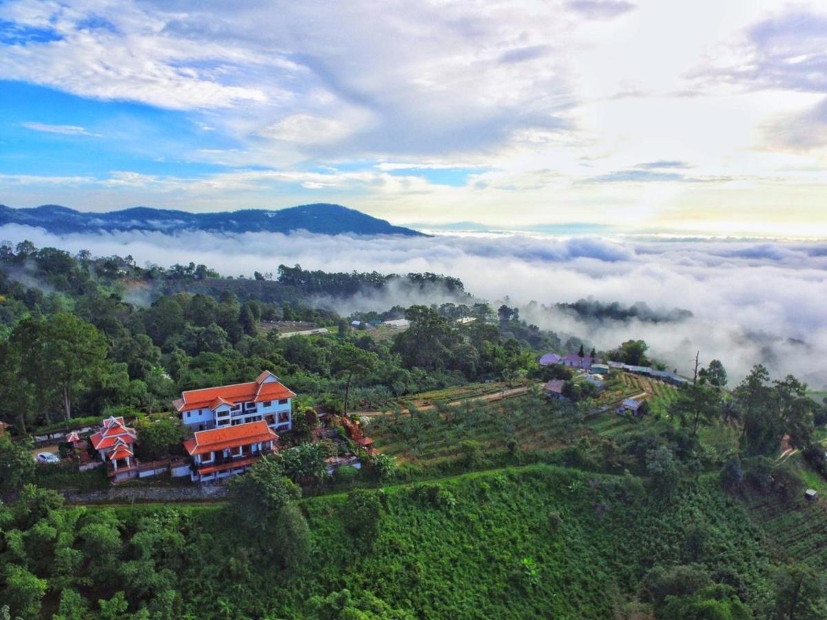 Phu Mork Dao Resort Pong Yaeng Екстериор снимка